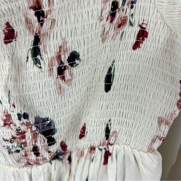 ✅ NWT TORRID Modal Lace-Up Smocked Off-Shoulder Top SIZE 1X FLORAL - Picture 7 of 10